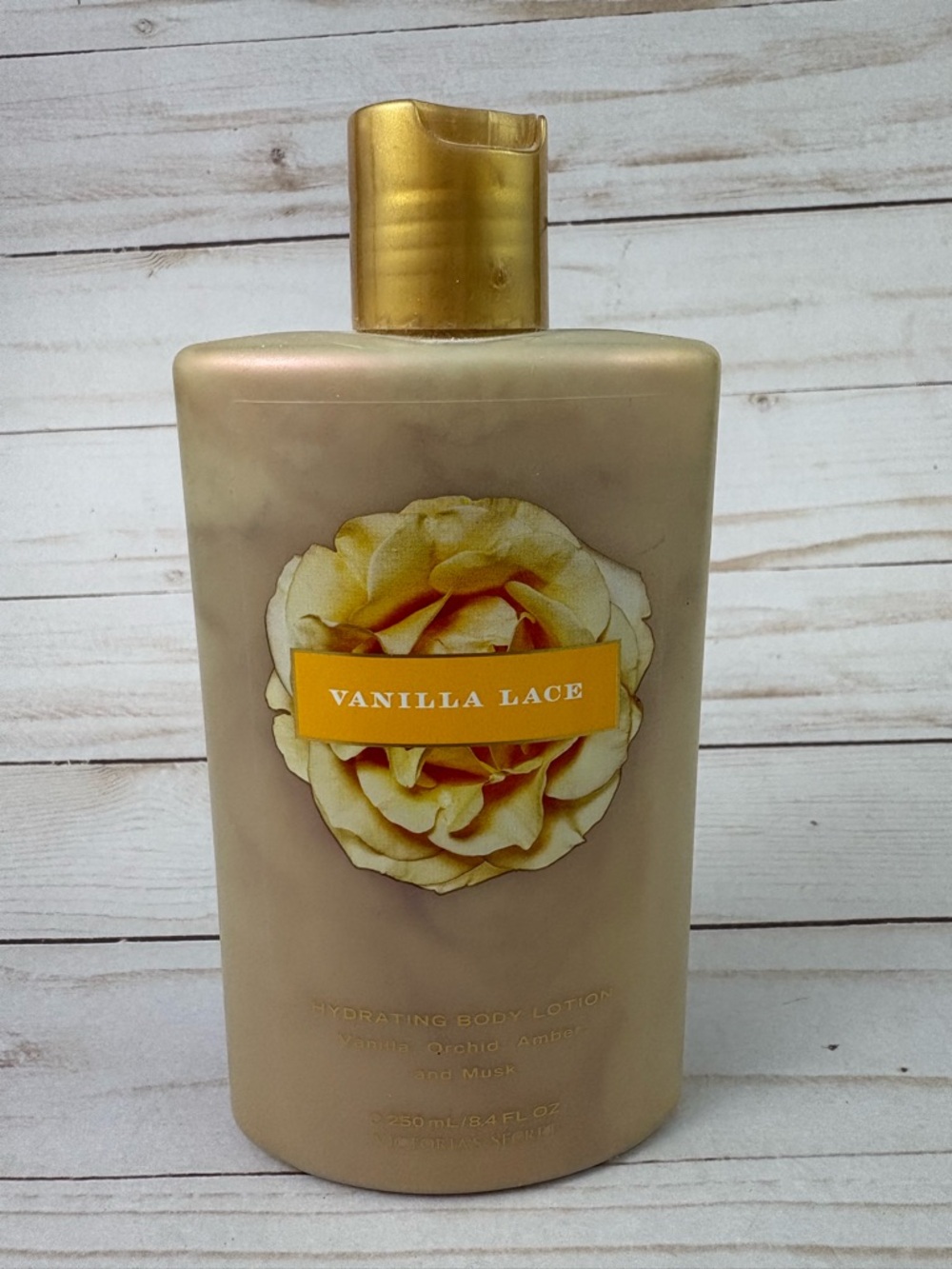 Victoria's Secret Vanilla Lace Vanilla Orchid Amber Musk 8.4 Oz Body Lotion Full